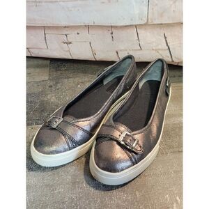 Nine West Gizzi style women's 6 1/2 shoe buckle
